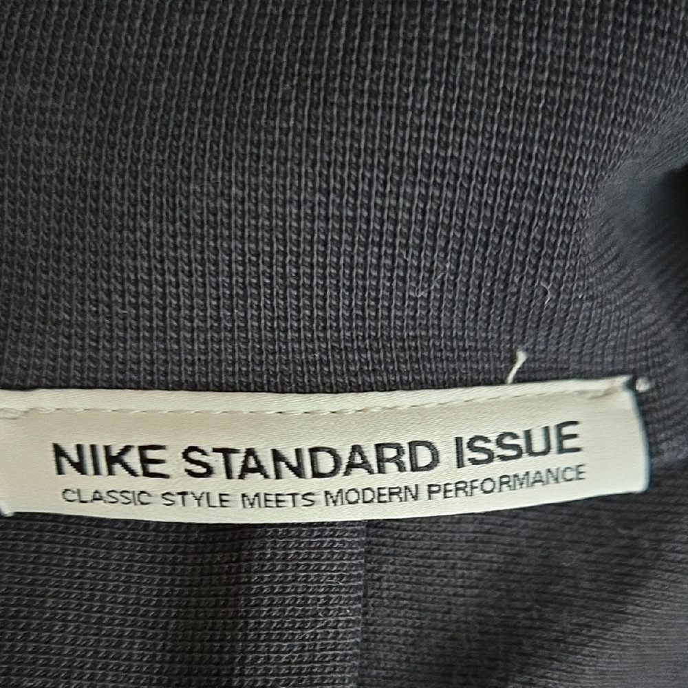 Houston Rockets Nike Standard Issue Black Hoodie with White Drawstrings - Picture 3 of 7